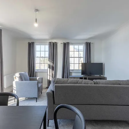 Spacious Harbourside 2bed With Sea Views Daire Whitehaven