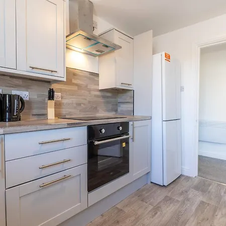Spacious Harbourside 2bed With Sea Views Daire *